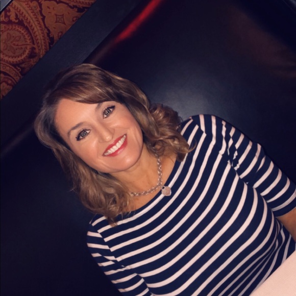 Meet your Posher, Kimberly - Picture 1 of 1